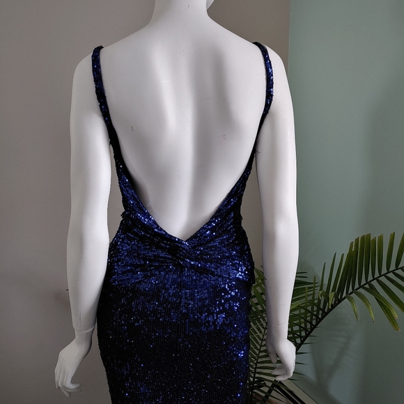 Nicole Bakti New Women's Gown - Picture 7 of 11